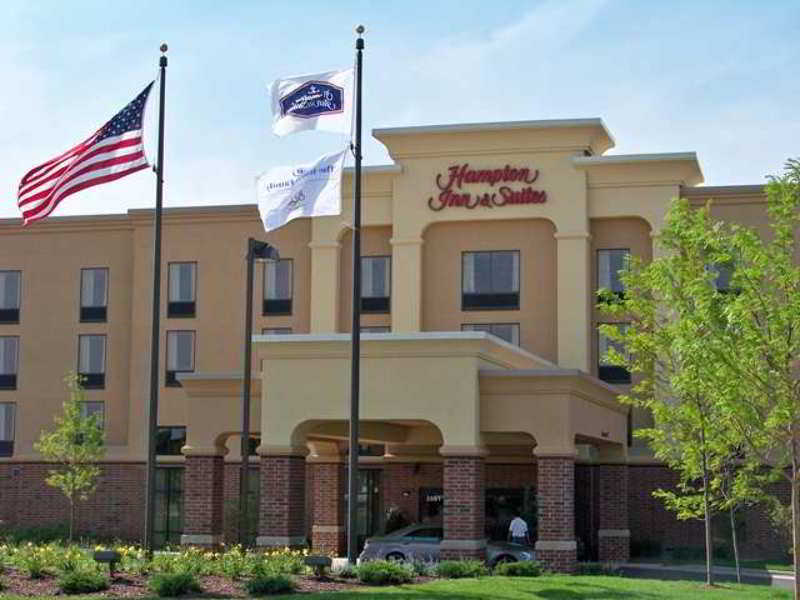 Hampton Inn & Suites Chicago - Libertyville Exterior foto