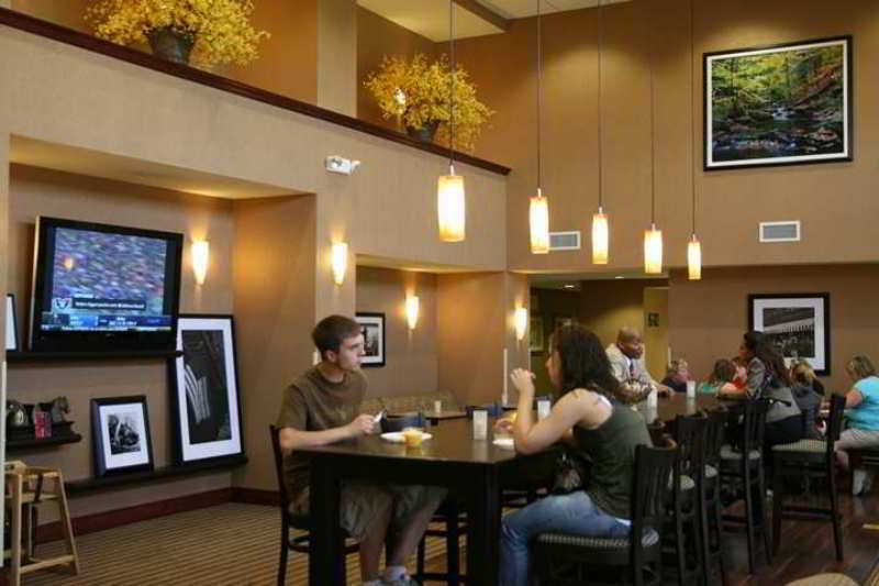 Hampton Inn & Suites Chicago - Libertyville Restaurante foto